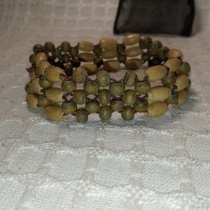 Wood bead stretch bracelet